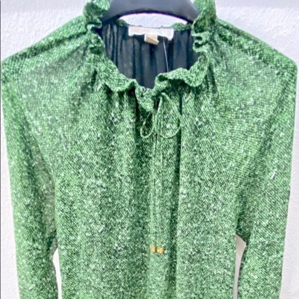 Michael Kors VTie Neckline Like New